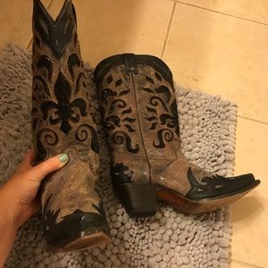 Corral boots